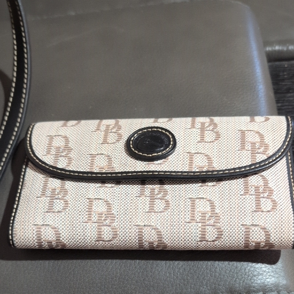 Dooney & Bourke Beige Logo Canvas Tote with Black Leather Trim - Picture 4 of 9